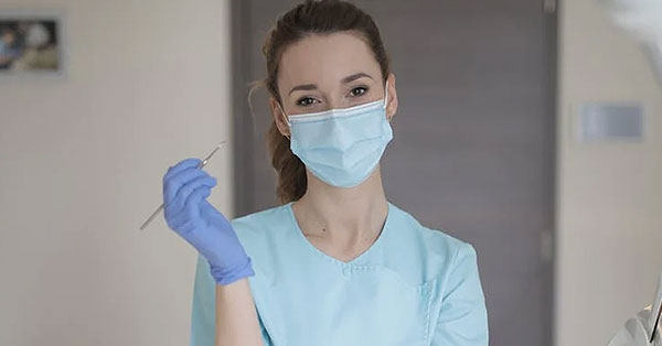 What separates Oral Surgeons from General Dentists? What separates Oral Surgeons from General Dentists?